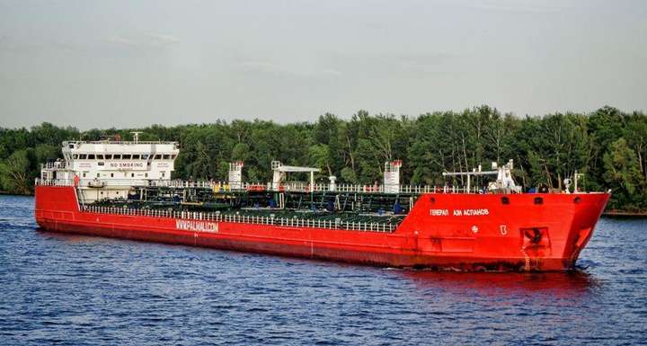 В Азовському морі стався вибух на російському танкері