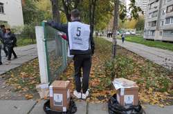 Стало відомо, як українці відповіли на питання Зеленського
  