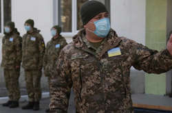 За час пандемії в українському війську одужали – 3 734 людини, летальних випадків – 14