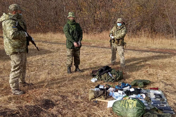 На Луганщині прикордонники затримали чоловіка, який втік з Росії «через проукраїнські погляди»