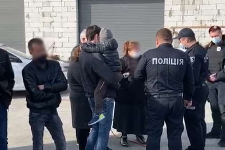 Масові фальсифікації на виборах у Василькові: поліція відкрила 15 справ
