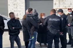 Правоохоронці затримали осіб, які організували підкуп виборців