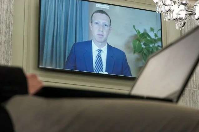 Цукерберг визнав, що Facebook не може перешкодити втручанню РФ у вибори