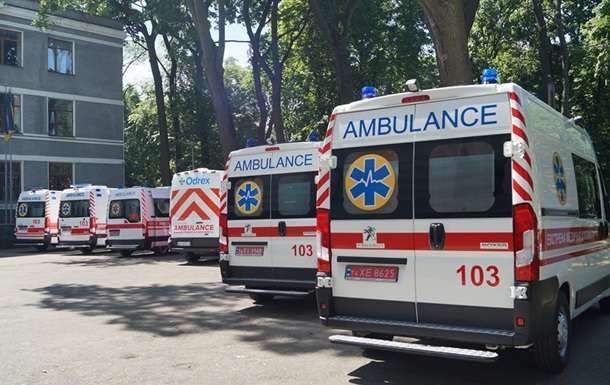  В Мариуполе медики «скорой» массово ушли на больничный
