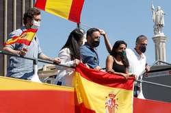 Іспанія продовжила надзвичайний стан до травня 2021 року