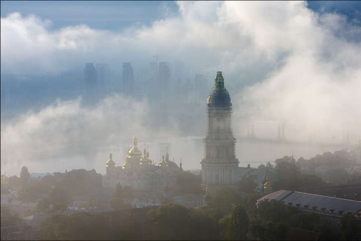 Столицю накрив туман і смог: Київ у топ-10 найбрудніших міст світу
