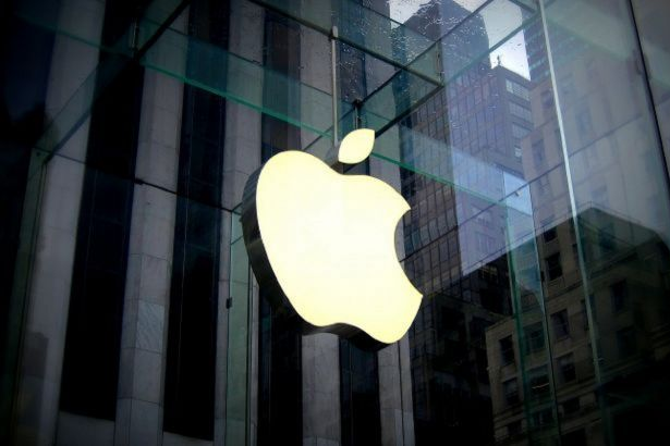 Apple закриває більшість своїх магазинів через Covid-19