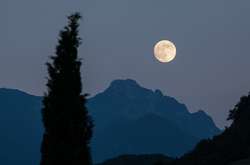 Что нельзя делать в полнолуние 31 октября: советы астрологов