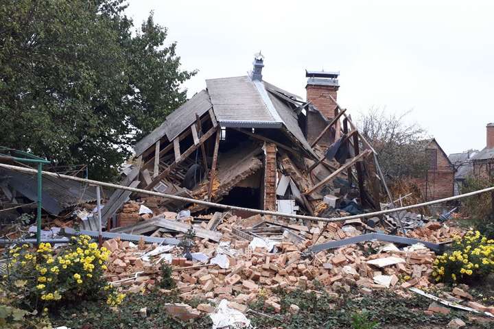 На Кіровоградщині стався вибух у будинку: будівля повністю зруйнована (фото)
