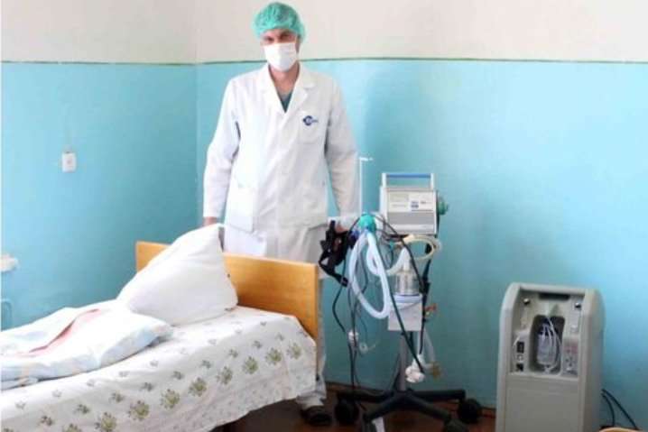 У лікарнях Кіровоградщини зайнято 63% «ковідних» ліжок – ОДА