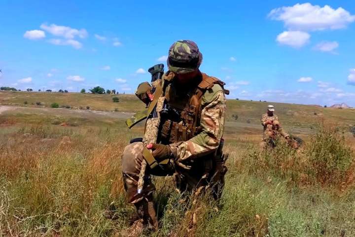 Доба на Донбасі: бойовики порушили режим припинення вогню біля Зайцевого