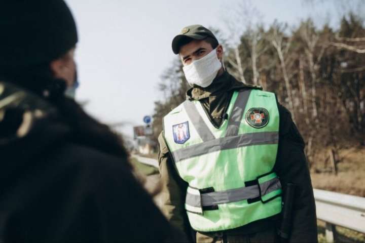 З початку пандемії київська поліція склала понад 4 тисяч штрафів за порушення карантину