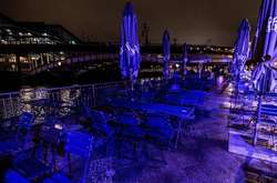  У Німеччині через пандемію коронавірусу закрили бари і ресторани 