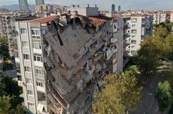  Кількість жертв землетрусу в Туреччині зросла до 62