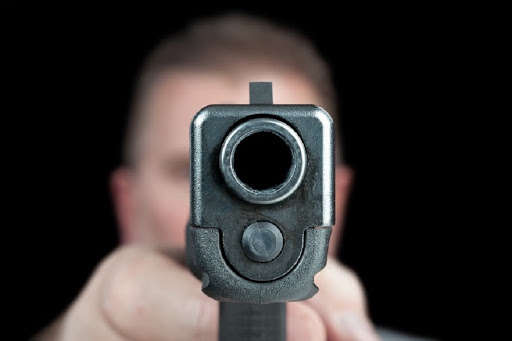 В харьковском ресторане экс-охранник нардепа открыл стрельбу из пистолета. Его до смерти забили посетители
