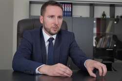 Васильченко вимагає в суді визнати незаконним безпричинне відсторонення з посади голови ДІМ