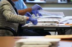 Визнані обраними 162 депутатів районних рад, 1072 депутати міських рад, 1311 – селищних і 2883 – сільських рад