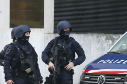 В Австрії затримали 14 людей через напад у Відні