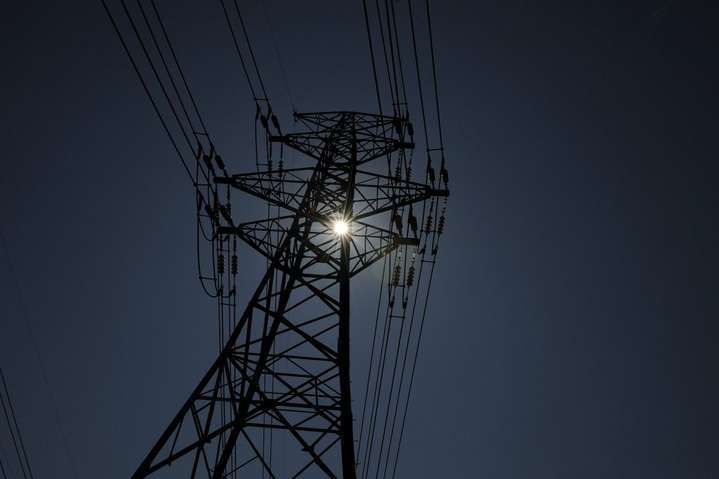 Тариф на передачу електроенергії не доведеться підвищувати, якщо припинити платити за корупцію, – нардеп