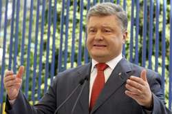 Порошенко вимагає від влади протягом 72-х годин відкрити для хворих на Covid-19 відомчі лікарні і Феофанію