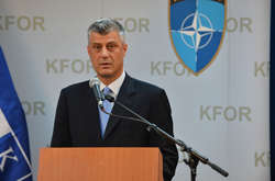 Президент Косова Тачі пішов у відставку через звинувачення у воєнних злочинах 