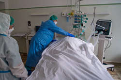 Оперативні дані МОЗ: вперше понад 200 смертей від Covid-19 за добу