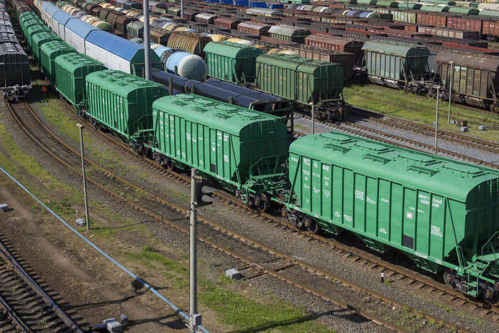 Высокие тарифы на грузовые перевозки снижают конкурентоспособность Украины в Европе, — эксперт