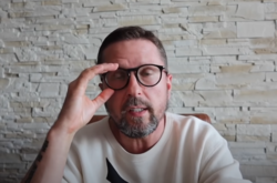 Анатолій Шарій опублікував карту України без Криму та частини Донбасу