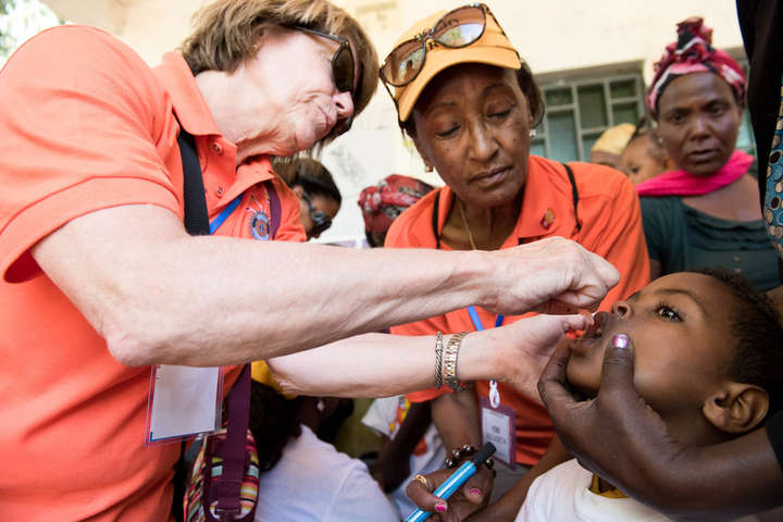 ООН: Коронавірусні обмеження призвели до спалахів поліомієліту та кору