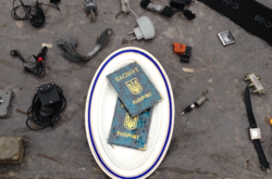  Для многих потеря украинского паспорта приравнивается едва ли не к краху 