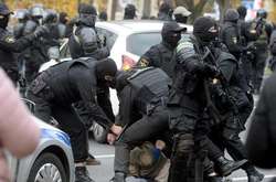 Понад 900 людей затримані на акціях протесту в Білорусі в неділю