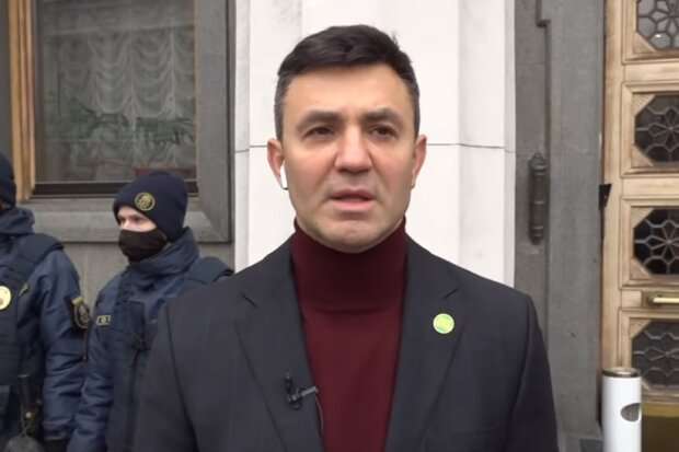 Тищенко предложил позвать «батюшку» в Раду и освятить все: видео