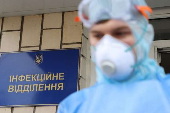 Епідемія в Києві: виявлено ще 748 хворих на коронавірус