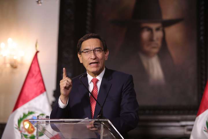 Президенту Перу оголосили імпічмент