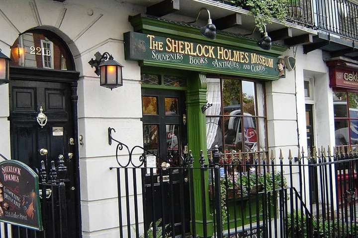 ЗМІ: власники «будинку Шерлока Холмса» у Лондоні – донька та онук Назарбаєва