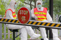 За останній місяць у Китаї з населенням в 1,4 млрд, кількість виявлених інфікованих коронавірусною хворобою коливалась між 11 до 49 за добу