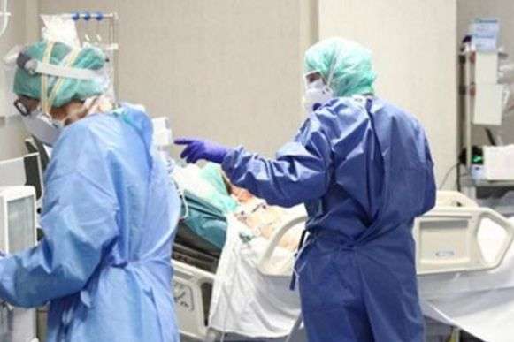 У лікарнях Києва майже 700 пацієнтів із Covid-19 у важкому стані