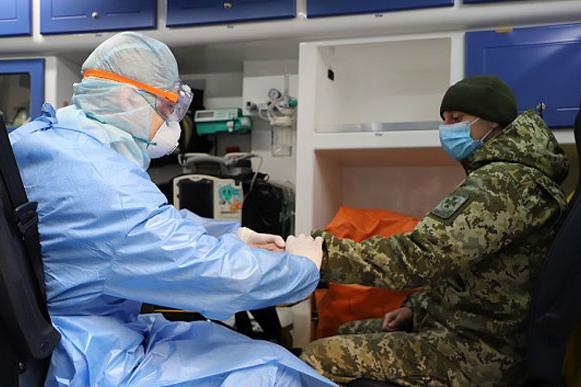 В українській армії за минулу добу коронавірус виявили ще у 117 військовослужбовців