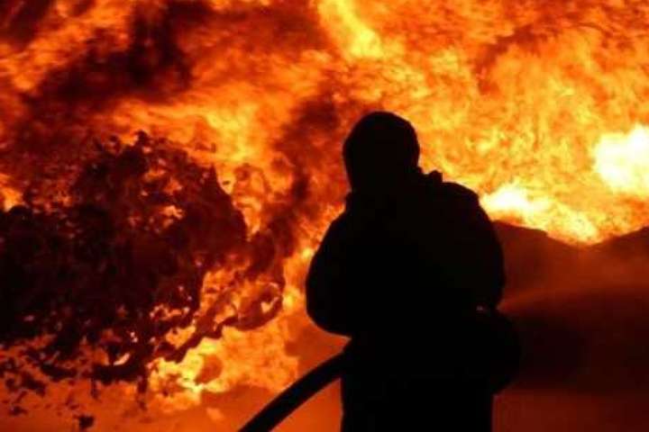 Під час пожежі в будинку на Київщині загинула жінка