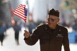 Президент України привітав США з національним святом – Днем ветеранів