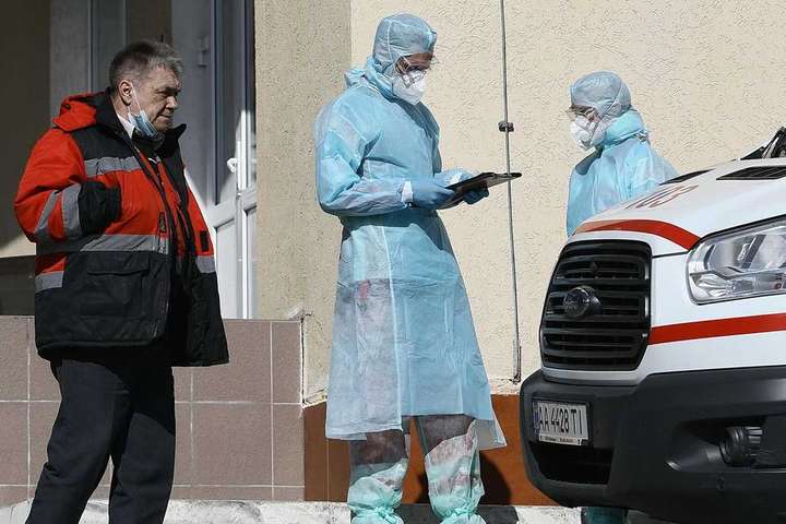 «Буде важко»: Степанов прогнозує затяжну епідемію коронавірусу в Україні