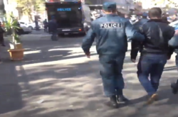 Поліція розігнала мітинг опозиції в центрі Єревану 