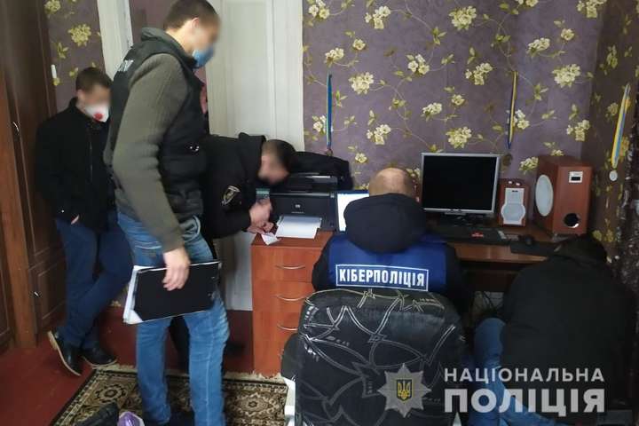 Кіберполіція Київщини викрила піратський сайт, що транслював телеканали