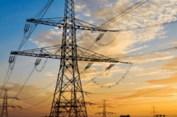 Підвищення тарифу на передачу електроенергії поглибить економічну кризу в Україні – економіст