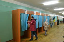 У Васильківському, Києво-Святошинського районах та в місті Українка відбулося повторне голосування