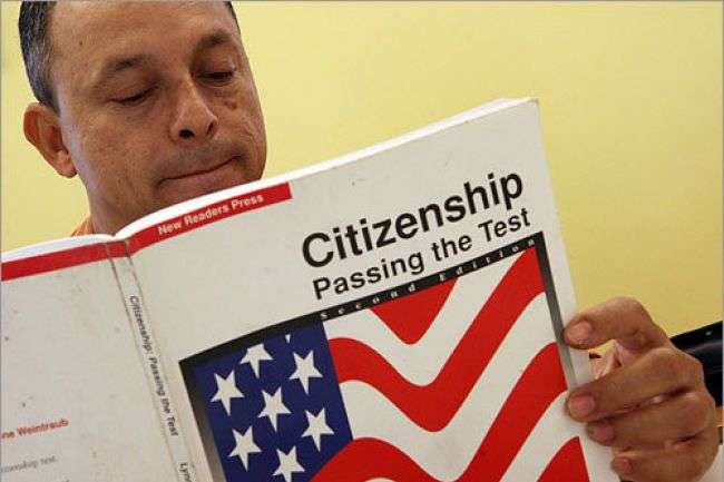 Правила співбесіди для набуття американського громадянства стали більш складними 