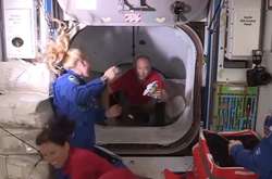 Корабель Crew Dragon успішно доставив на МКС чотирьох астронавтів 