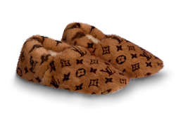 Louis Vuitton выпустил домашние тапочки за $2 тысячи