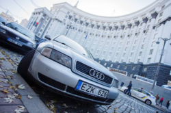 Президент України відповів на петицію про доступне розмитнення «євроблях»