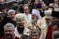 Патріарх Іриней (в центрі)  був шпиталізований ще 4 листопада 